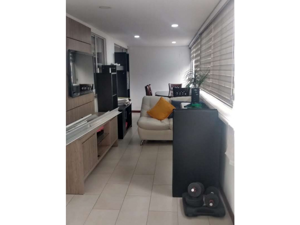 APARTAMENTO BELEN, CERCA A LOS MOLINOS — foto 2