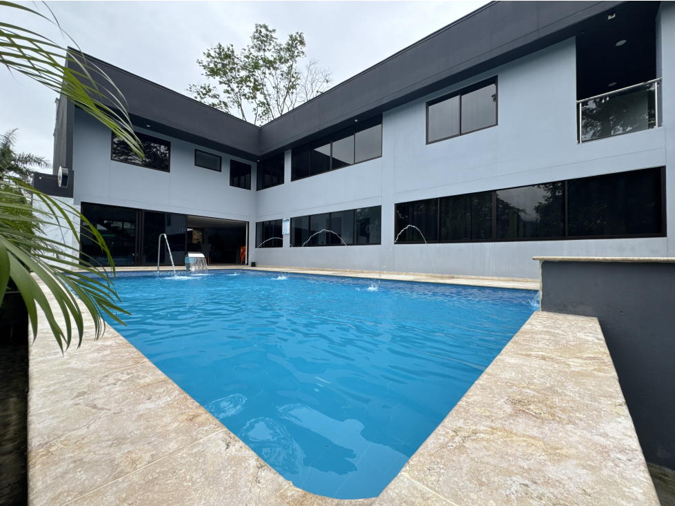 SE VENDE ESPECTACULAR CASA CAMPESTRE EN SAN JERÓNIMO — foto 3