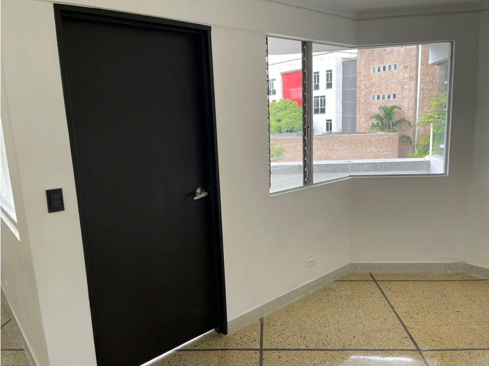 ALQUILER DE HERMOSO APARTAMENTO EN CONQUISTADORES — foto 6