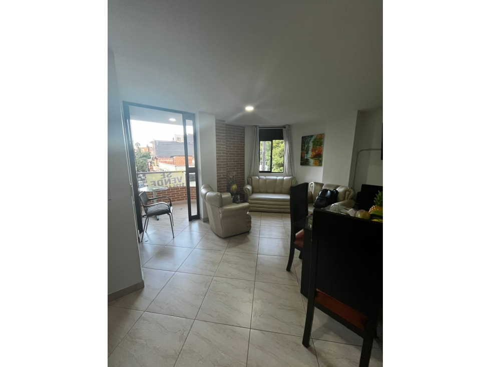 APARTAMENTO EN VENTA ENVIGADO EL TRIANON 3 PISO EDIFICIO PH
