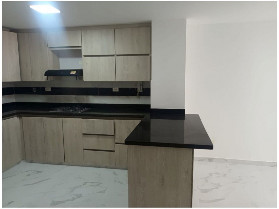 APARTAMENTO BELEN ROSALES, SOBRE LA 70 — foto 6