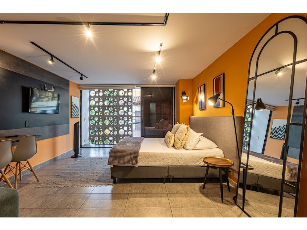 VENTA DE APARTAESTUDIO EN LA CANDELARIA (BOMBONA N° 1). — foto 2