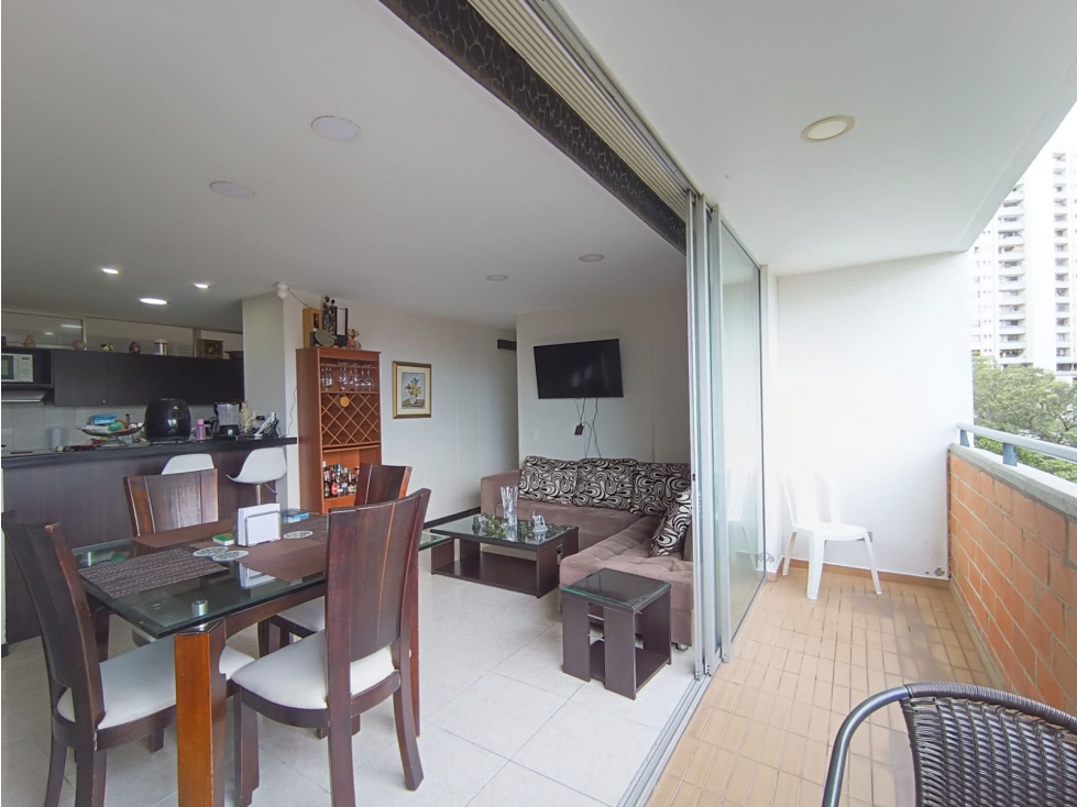VENTA DE APARTAMENTO EN LA LOMA DE LOS BERNAL. — foto 3