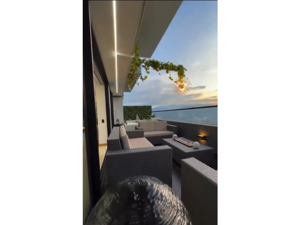 VENDO APARTAMENTO EN LAS PALMAS MEDELLIN - 2