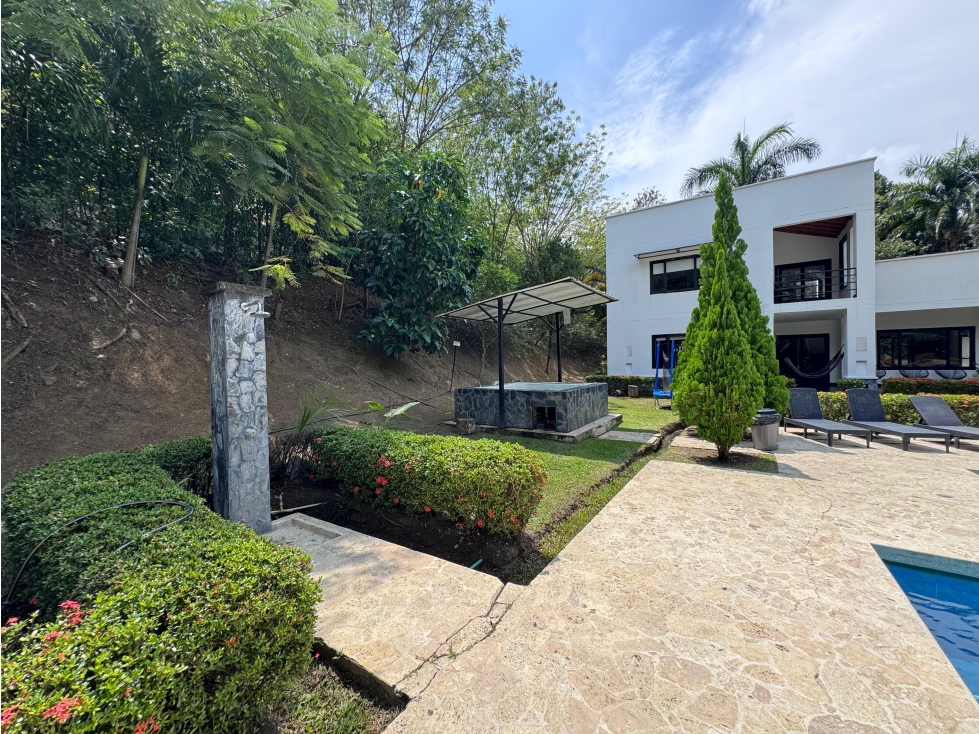 SE VENDE CASA CAMPESTRE EN SANTA FE DE ANTIOQUIA — foto 2