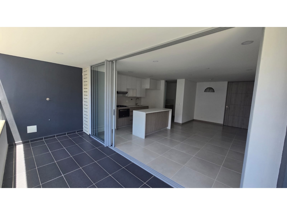 SE VENDE APARTAMENTO EN ENVIGADO LOMA DE LOS MESA — foto 2