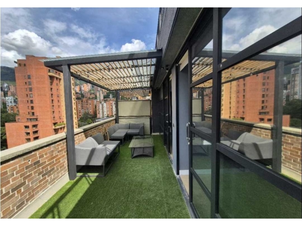 Venta De Penthouse En La Tomatera, Poblado — foto 4