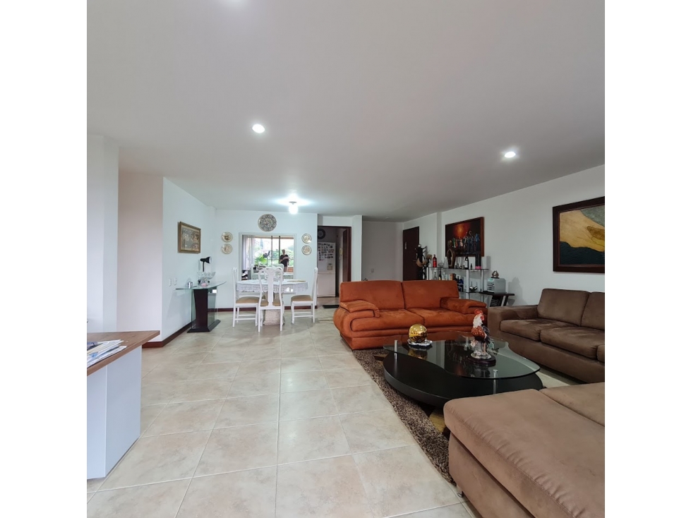 Apartamento en venta El Poblado, sector La 34 — foto 2