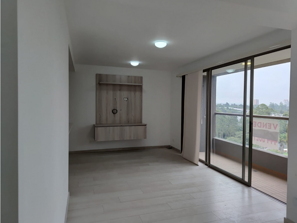 Venta de apartamento en San Antonio De Pereira — foto 2