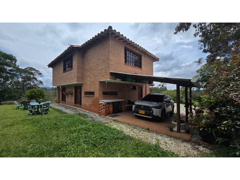 VENTA CASA CAMPESTRE CARMEN DE VIBORAL - CERCA UNIVERSIDAD DE ANT — foto 2