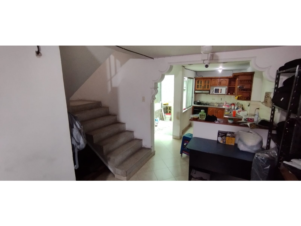 Venta de Casa Lote en Medellin Sector Boston con excelente ubicación — foto 3