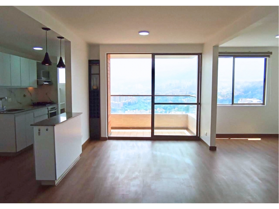 Hermoso apartamento en Alto de las Flores en Envigado — foto 2