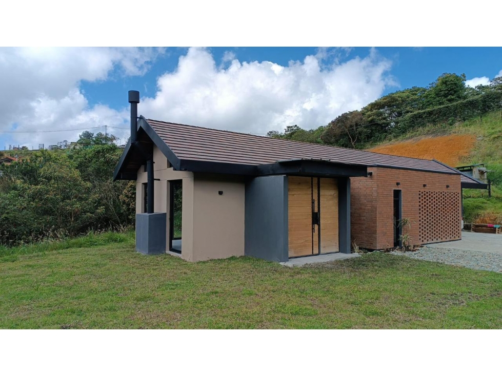 VENTA CASA CAMPESTRE SANTA ELENA - BARRO BLANCO — foto 2