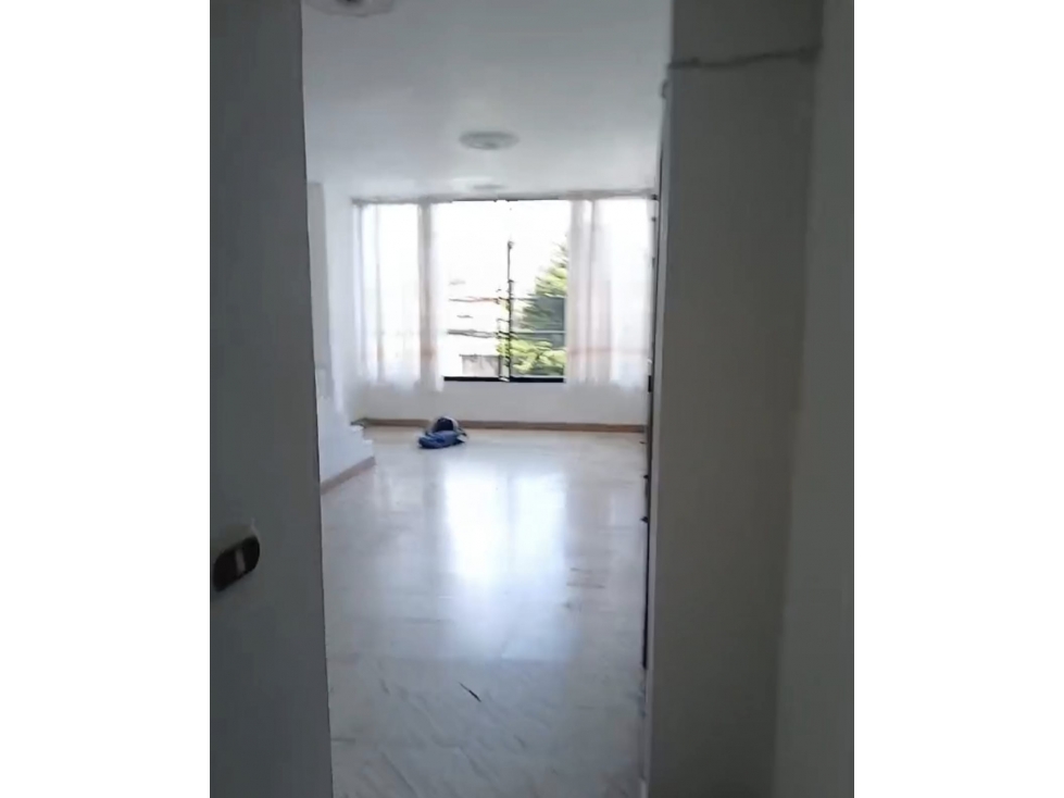CASA BIFAMILIAR ENVIGADO EL TRAINON 2 Y 3 PISO — foto 2