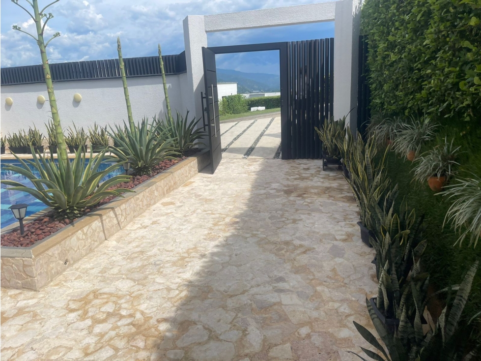 CASA EN VENTA EN SANTA FE DE ANTIOQUIA - UNIDAD CERRADA — foto 2