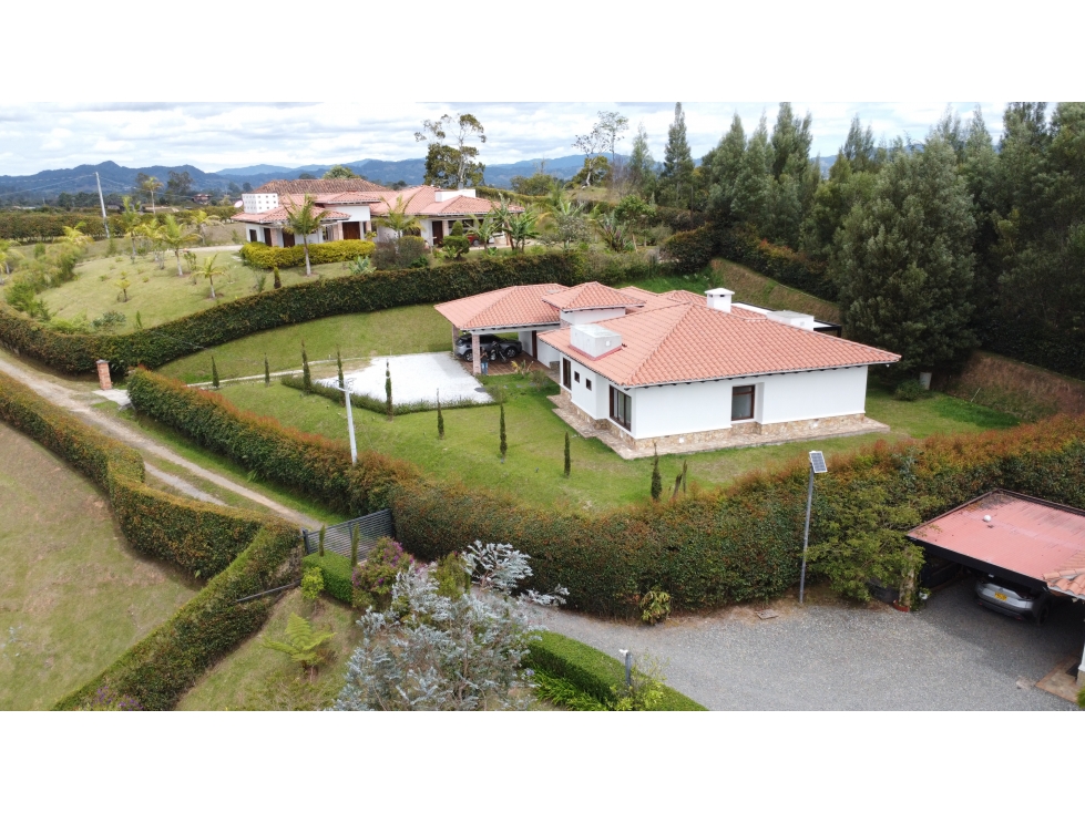 SE VENDE CASA CAMPESTRE CARMEN DE VIBORAL - LA SAMARIA — foto 2