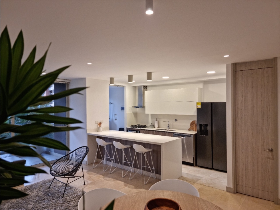 VENDO APARTAMNETO EN EL POBLADO SECTOR LALINDE — foto 3