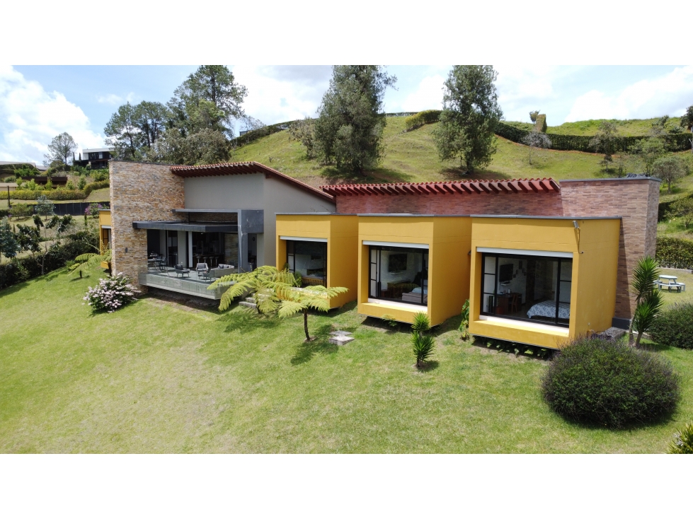 SE VENDE CASA CAMPESTRE EN EL CARMEN VIA SAN ANTONIO DE PEREIRA — foto 2