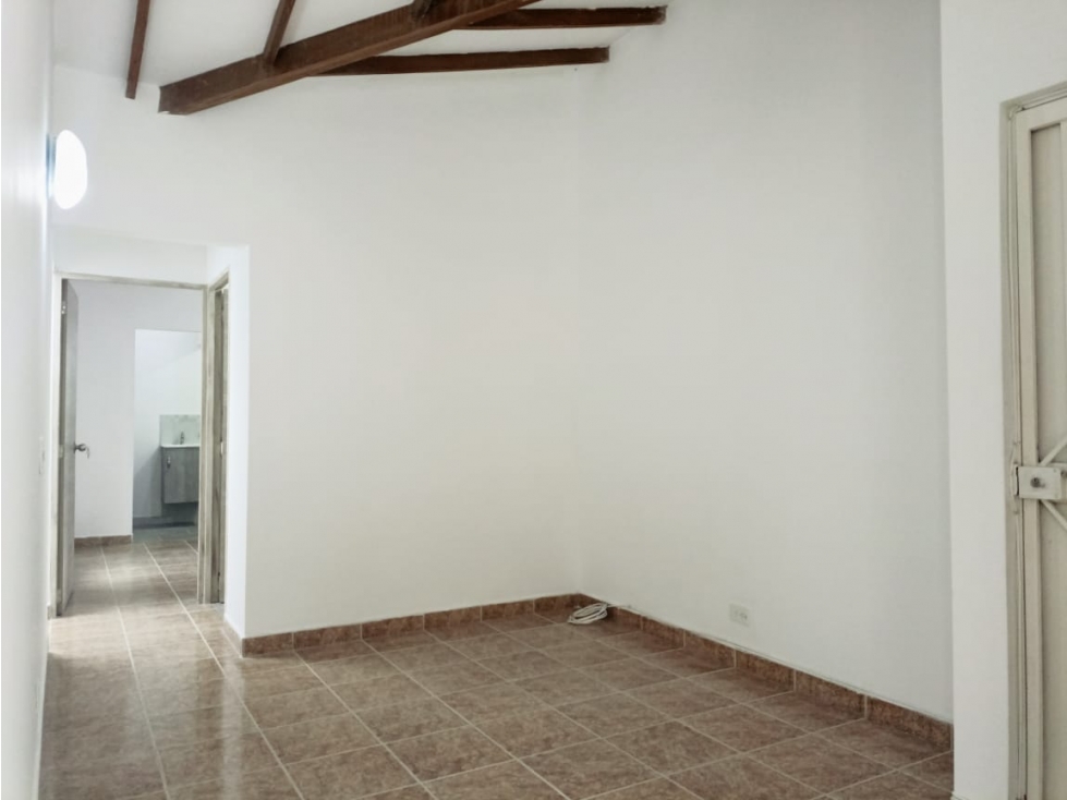 Venta apartamento en ITAGUI EN apartacasas 2 con balcón — foto 6