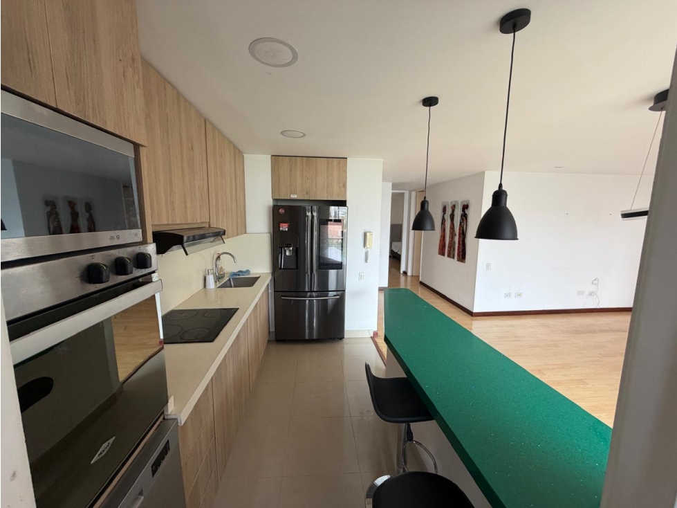 APARTAMENTO EN VENTA | LOMA LALINDE, EL POBLADO — foto 2