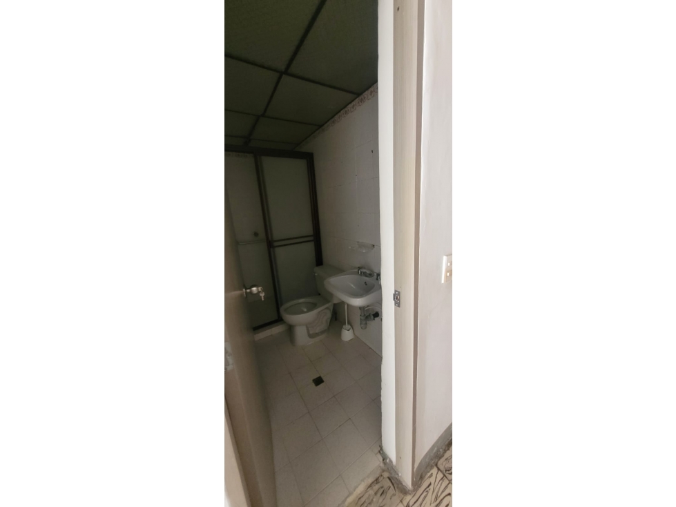 VENTA DE CASA EN PRIMER PISO EN ITAGUI - ANTIOQUIA — foto 3