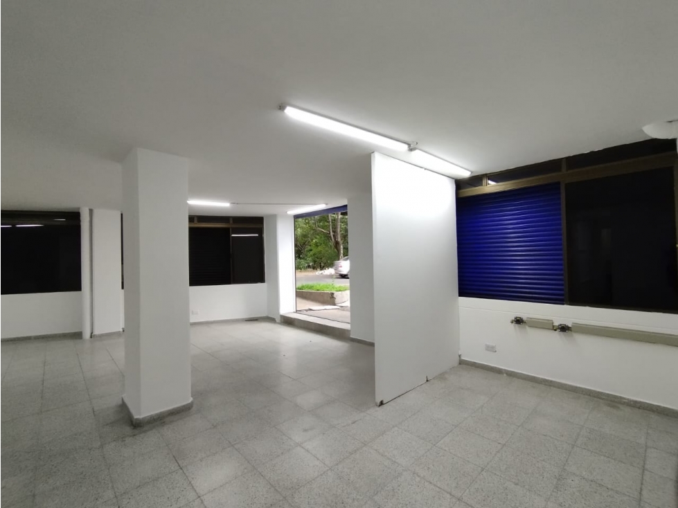 LOCAL EN VENTA MEDELLIN FLORESTA RENTANDO — foto 2
