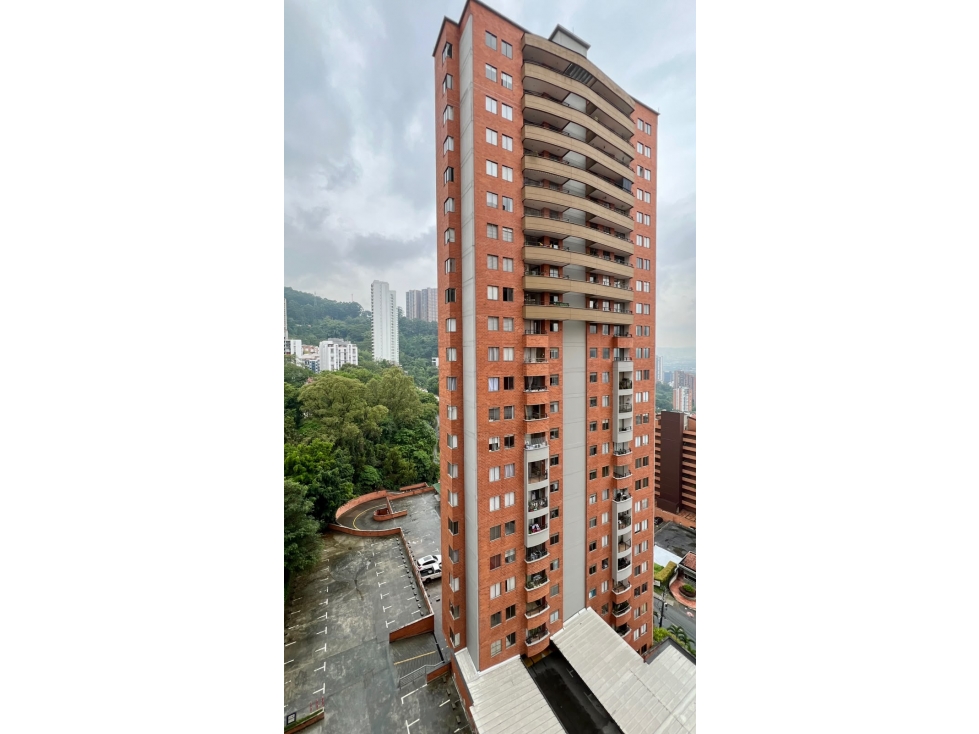 Apartamento en Venta en Las Palmas - Excelente Vista en Piso Alto — foto 2