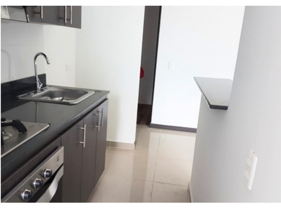 Apartamento en venta enel sector Puerta del Norte, Niquia — foto 2