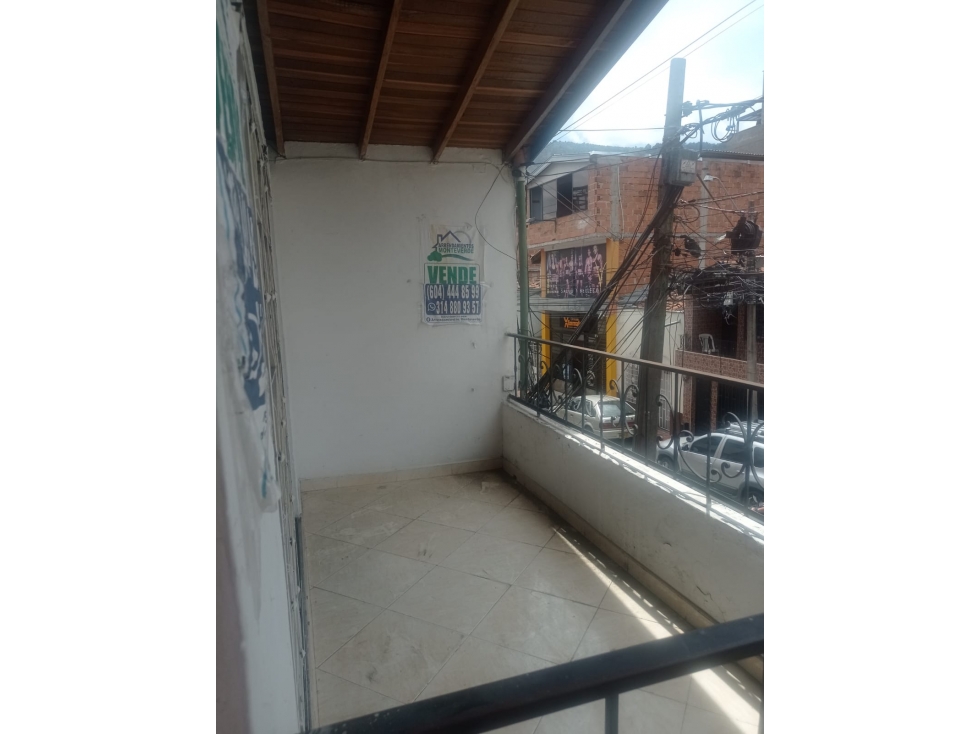 Vendo Casa Segundo piso, Sector Buenos Aires Medellin. — foto 2