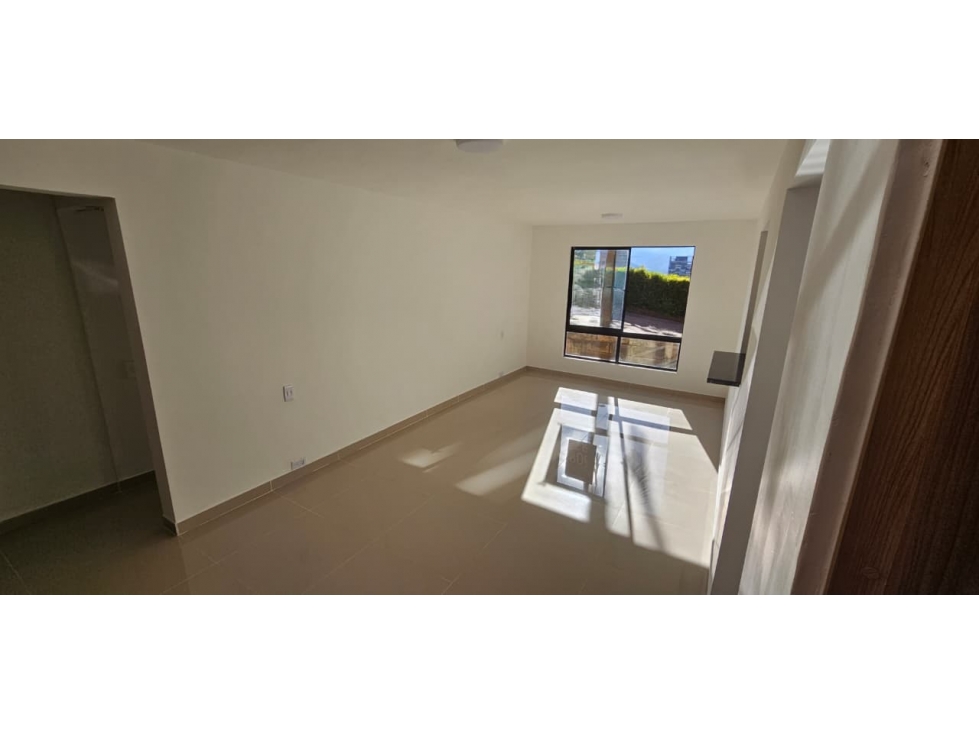 SE VENDE APARTAMENTO EN EL POBLADO LOMA DE LOS PARRA (PB) — foto 2