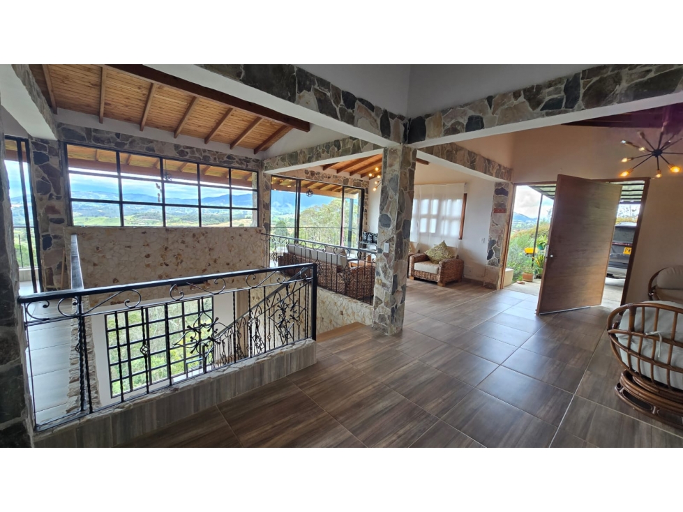 SE VENDE CASA CAMPESTRE EN SAN FELIX - 2