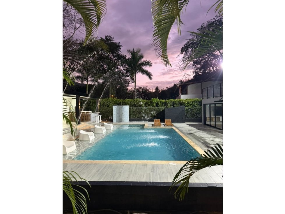 SE VENDE CASA CAMPESTRE EN SANTA FE DE ANTIOQUIA (ROD) — foto 2
