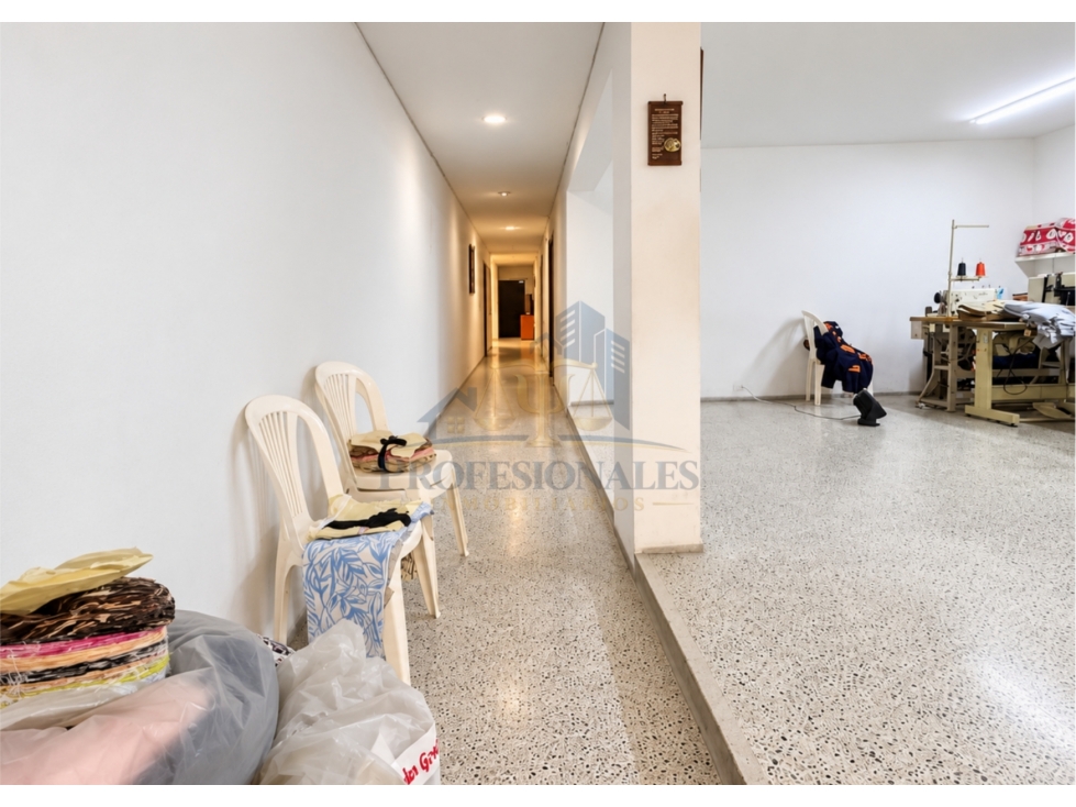 Amplia casa en primer piso en exclusiva ubicación en Calasanz — foto 2