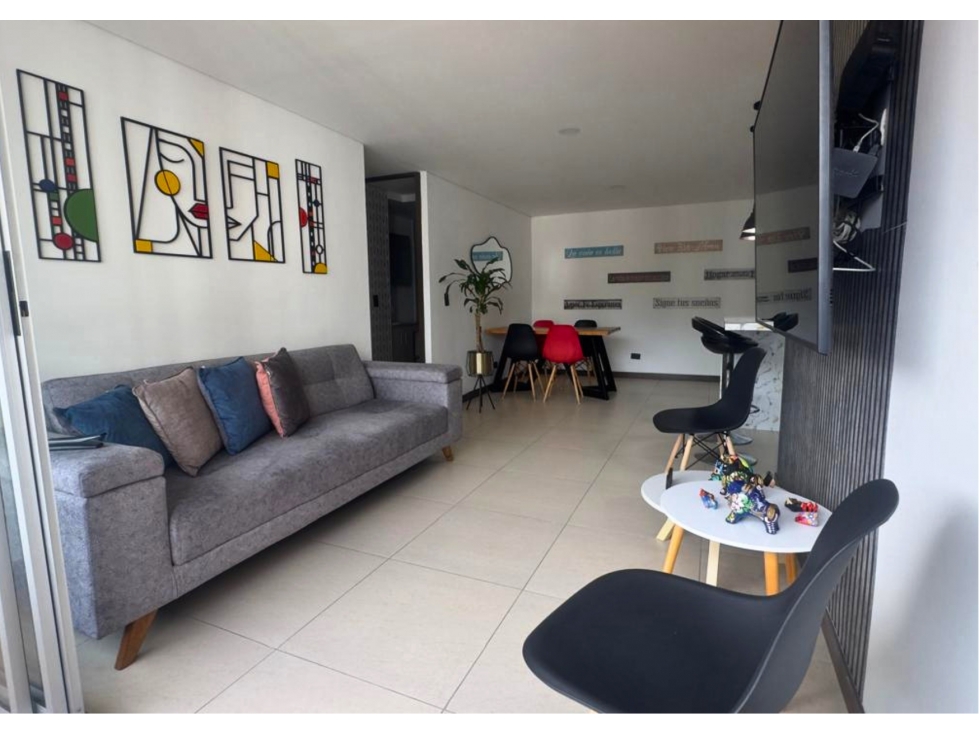 APARTAMENTO EN VENTA en el mejor punto de LA DOCTORA (PARTE BAJA) — foto 2