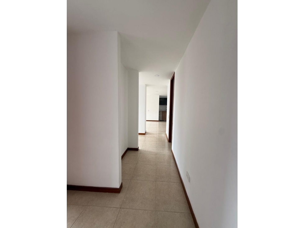 VENTA DE APARTAMENTO EL POBLADO SECTOR CASTROPOL — foto 2