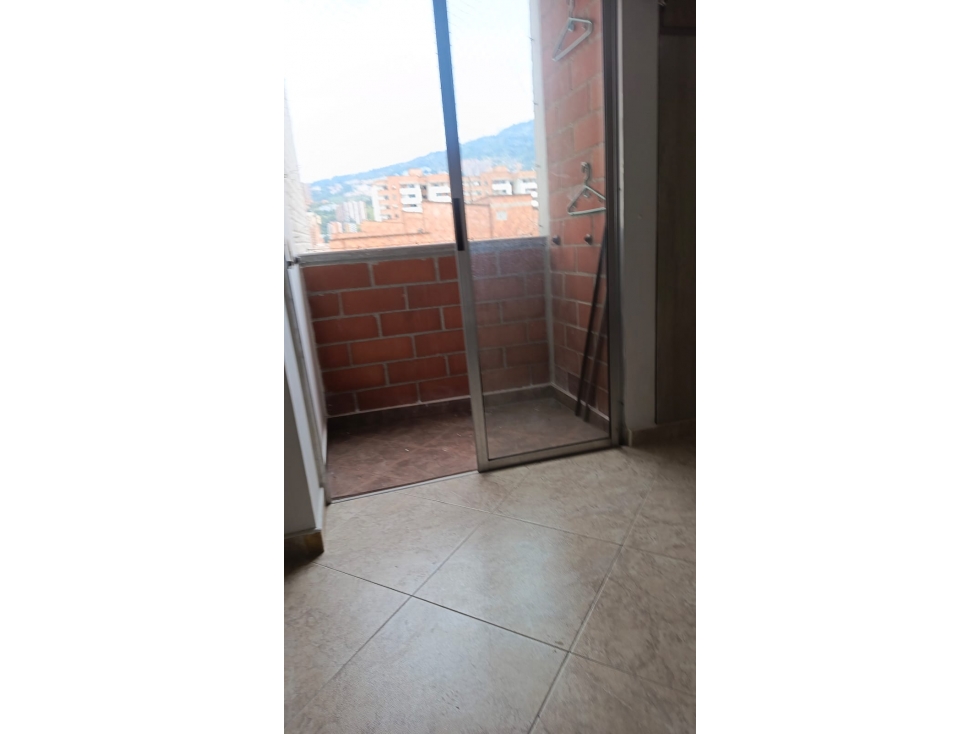 Venta de Apartamento Medellin Sector los Colores — foto 2