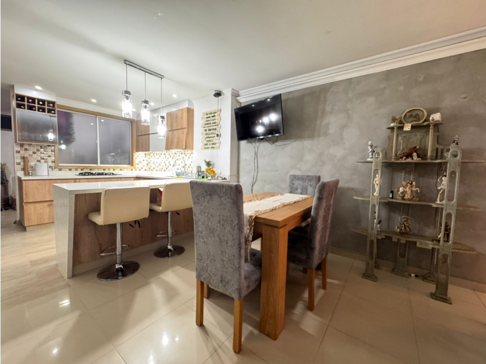 SE VENDE APARTAMENTO EN LAURELES — foto 2