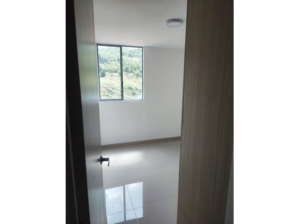 VENTA DE APARTAMENTO EN AMAZONIA CON EXCELENTE VISTA PARQ Y ÚTIL — foto 6