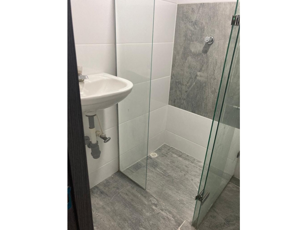 VENTA DE APARTAESTUDIO EN LA CASTELLANA - MEDELLIN — foto 4