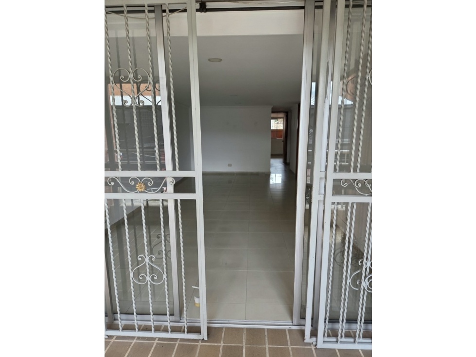 VENDO APARTAMENTO EN LAURELES — foto 2