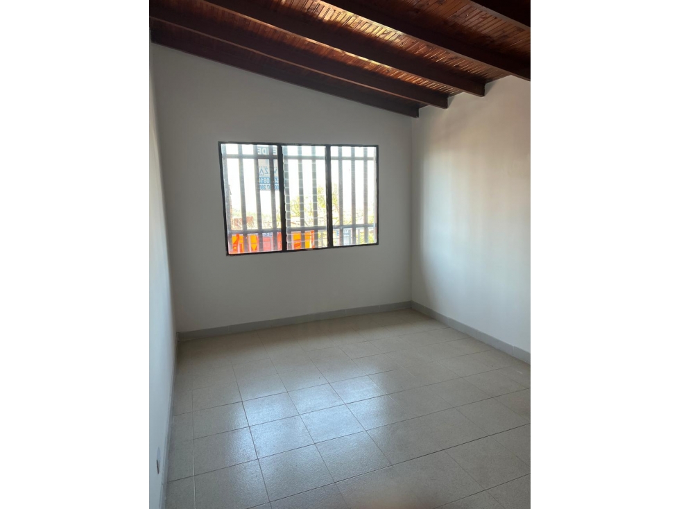 VENTA DE CASA EN ROBLEDO EL DIAMANTE MUY CERCA DE LA 80 - 2