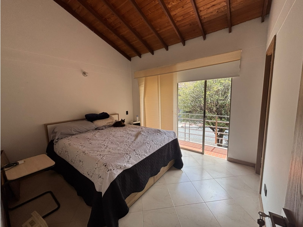 CASA EN ARRIENDO EN LA LOMA DE LAS BRUJAS — foto 2