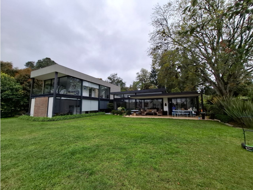VENTA DE CASA CAMPRESTRE EN EL ALTO DE LAS PALMAS