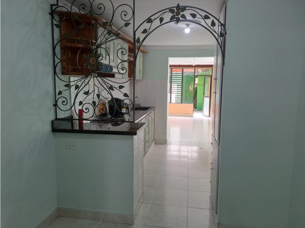 CASA EN VENTA 1 PISO EN EDIFICIO PH ENVIGADO EL DORADO