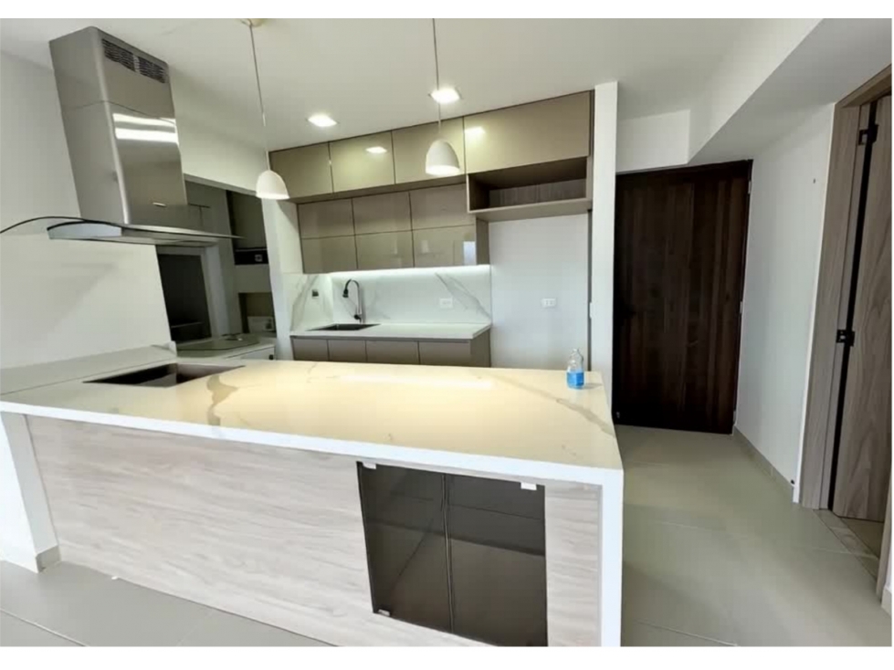 Apartamento con espectacular vista en Suramérica la Estrella — foto 6
