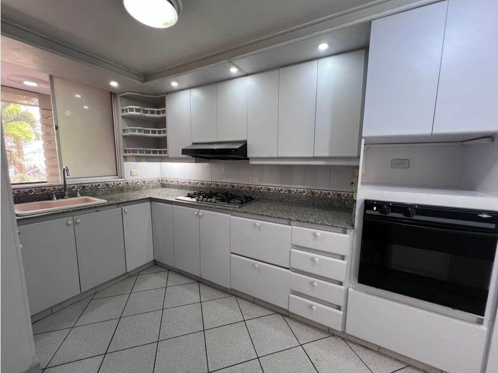 VENDO APARTAMENTO EN LAURELES — foto 3