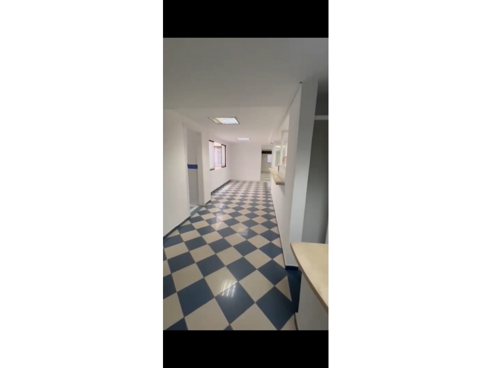 SE ARRIENDA LOCAL 2DO Y 3ER PISO EN ITAGUI - 1