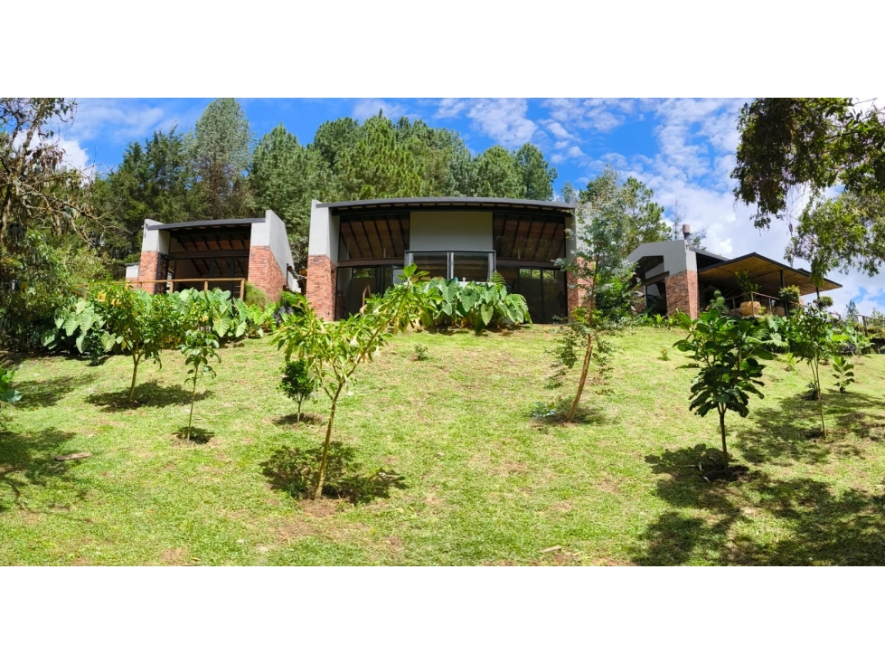 Espectacular Casa En El Retiro - Exclusividad, Amplitud y Naturaleza — foto 2