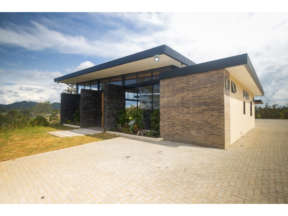 SE VENDE CASA CAMPESTRE EN EL RETIRO VEREDA PANTANILLO — foto 3