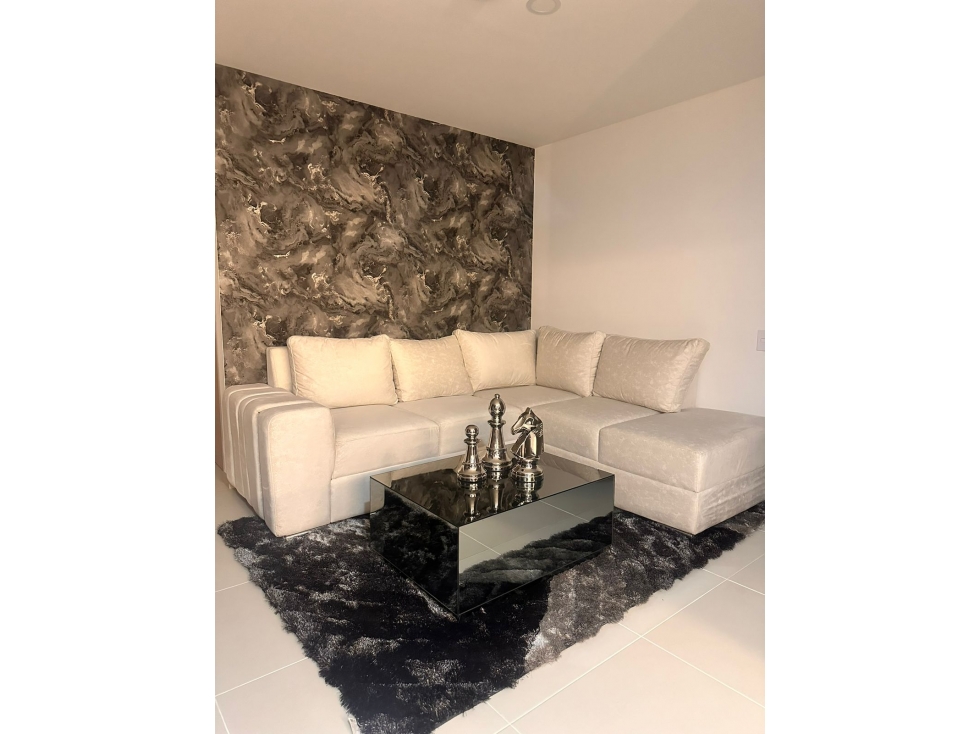 VENTA DE APARTAMENTO EN LOS COLORES, MEDELLÍN — foto 2